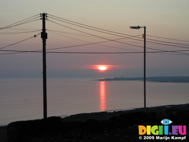 SX05355 High powered sunset over Porthcawl harbour